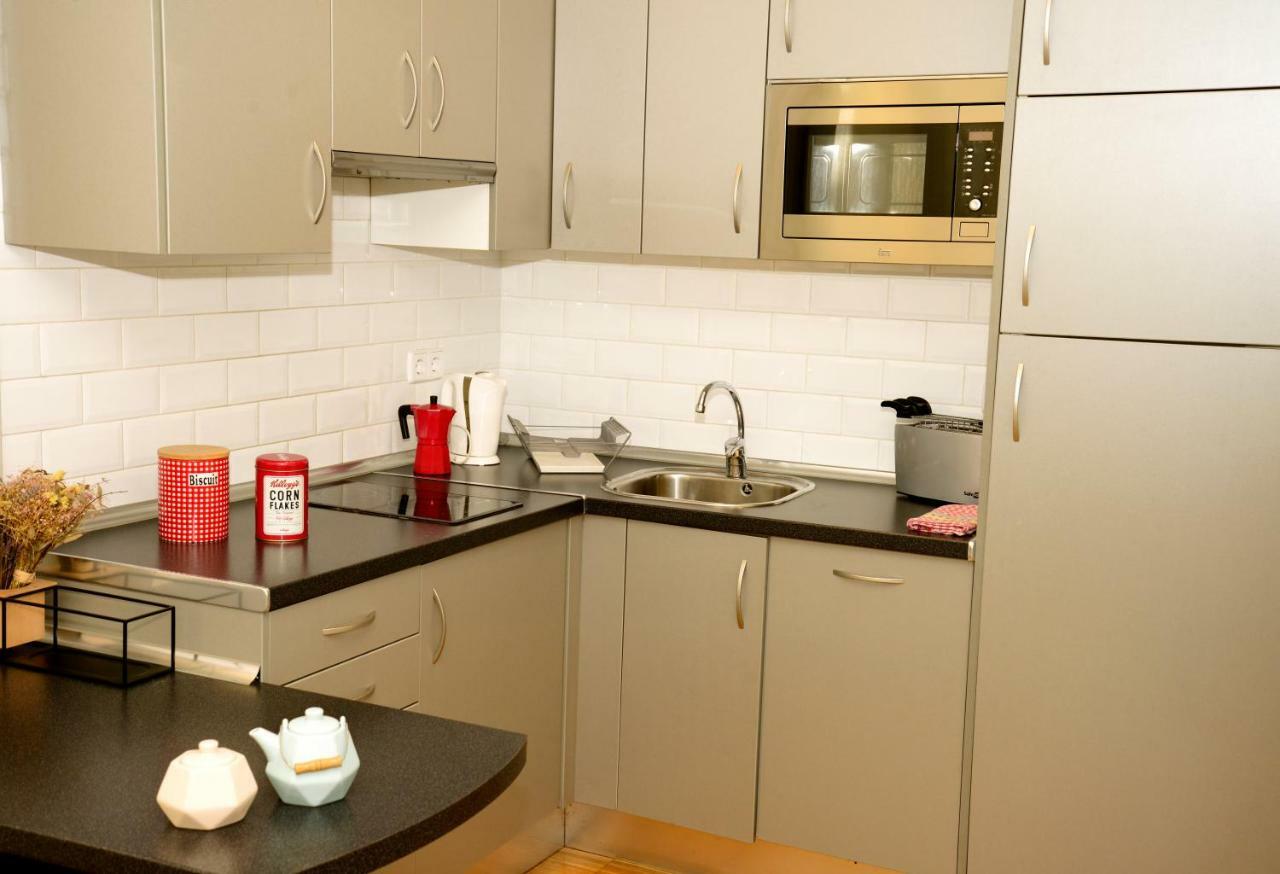 Apartamentos Moratin Las Letras Madrid Dış mekan fotoğraf